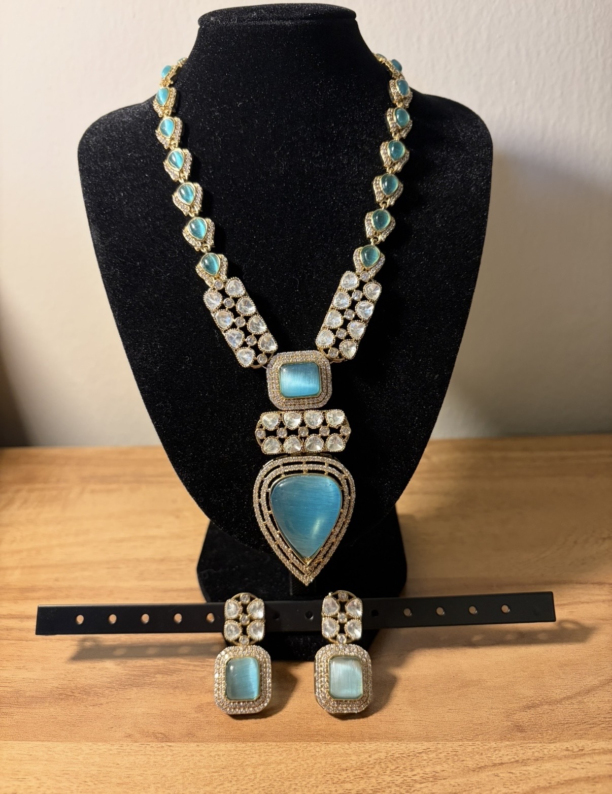 Teal Statement Necklace Set
